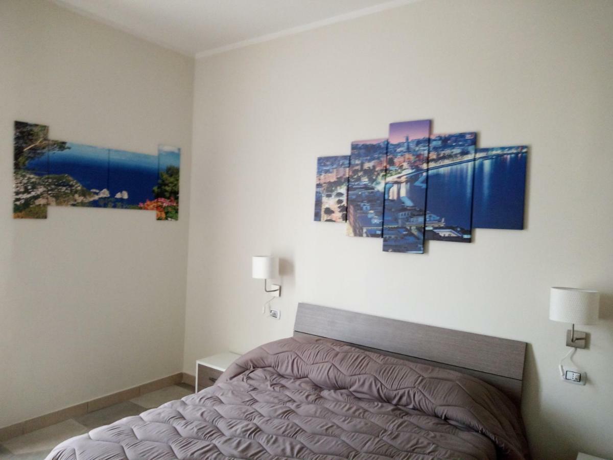 B&B La Dimora Del Conte Naples Extérieur photo