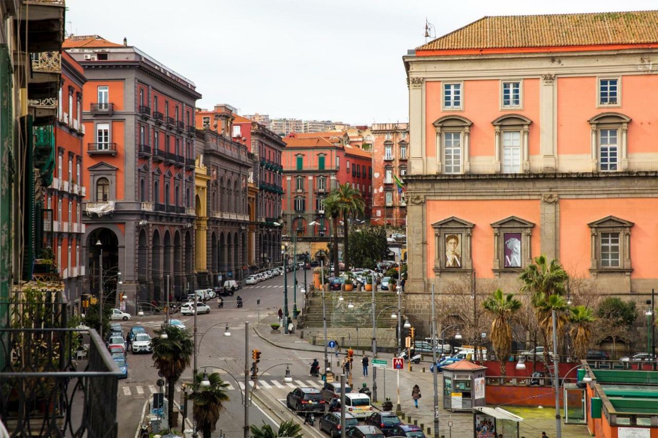 B&B La Dimora Del Conte Naples Extérieur photo