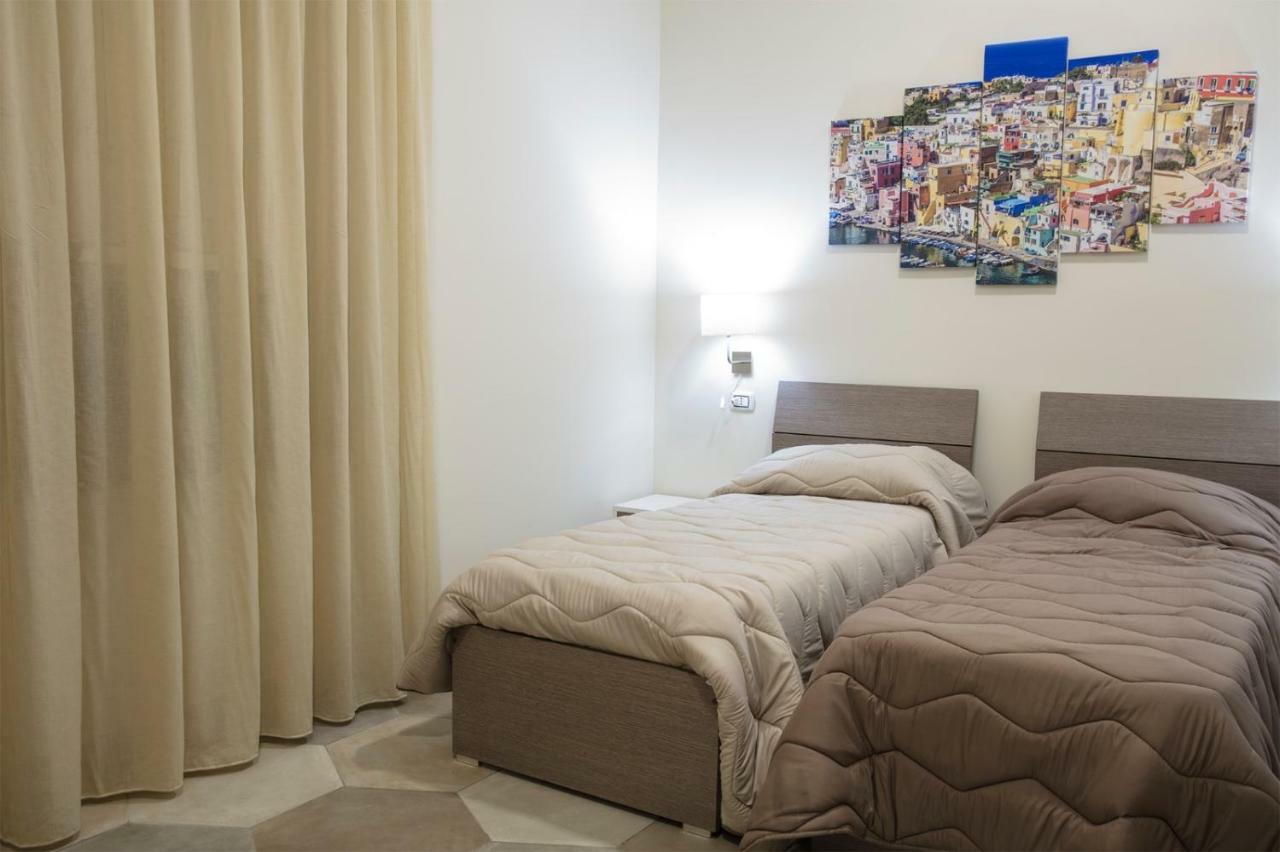 B&B La Dimora Del Conte Naples Extérieur photo